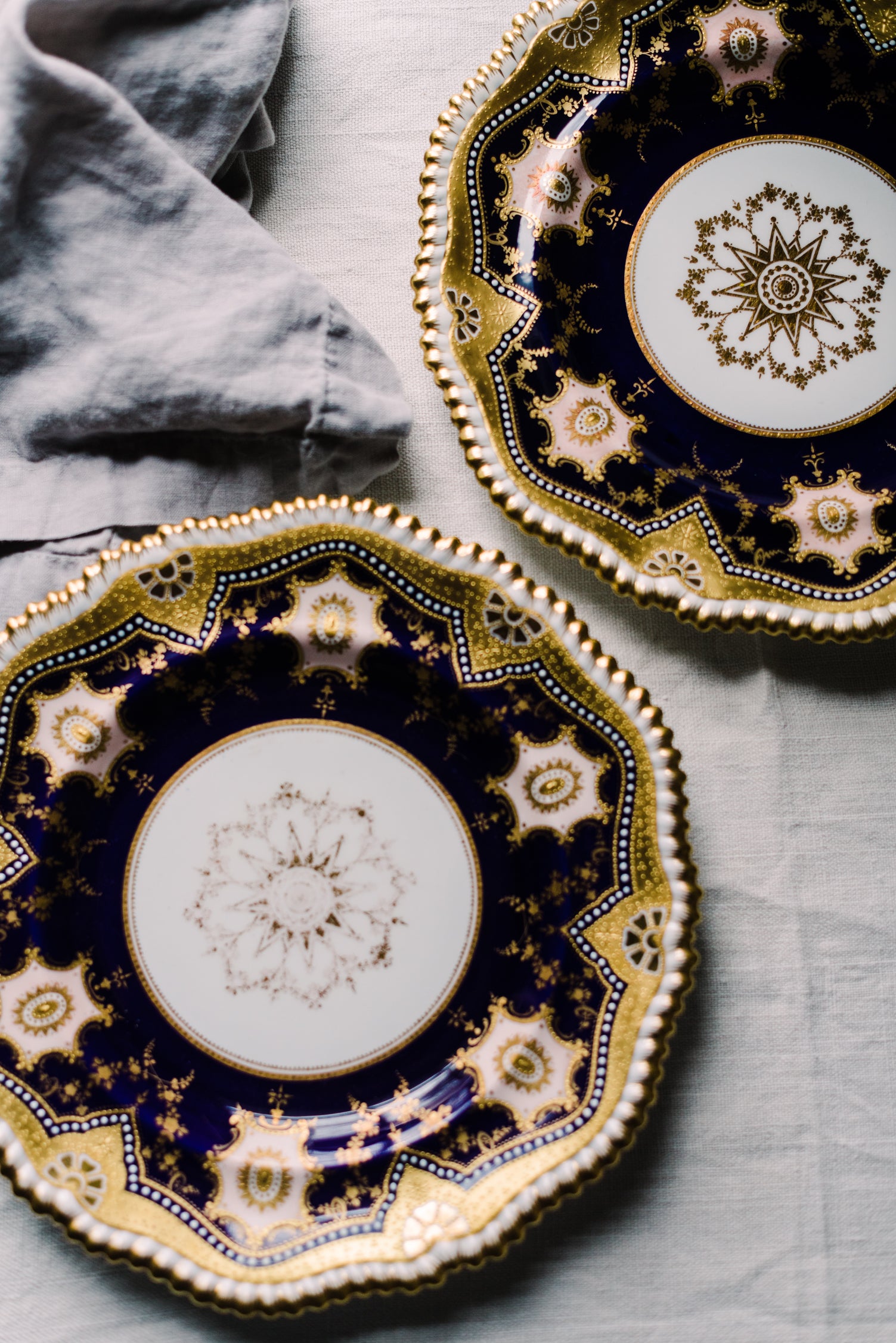 Hand painted china plates shop